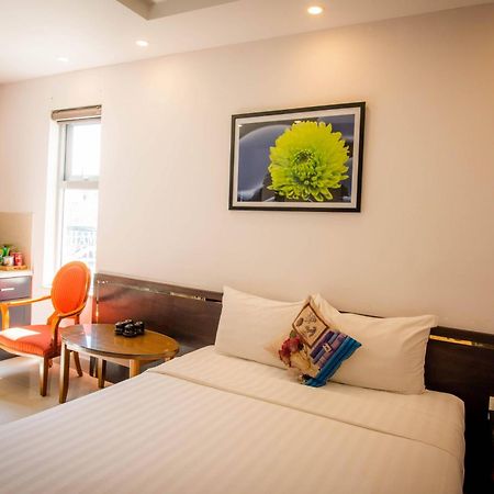Richico Garden Beach Hotel ดานัง ภายนอก รูปภาพ