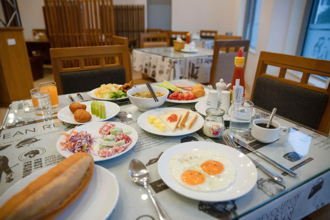 Richico Garden Beach Hotel ดานัง ภายนอก รูปภาพ