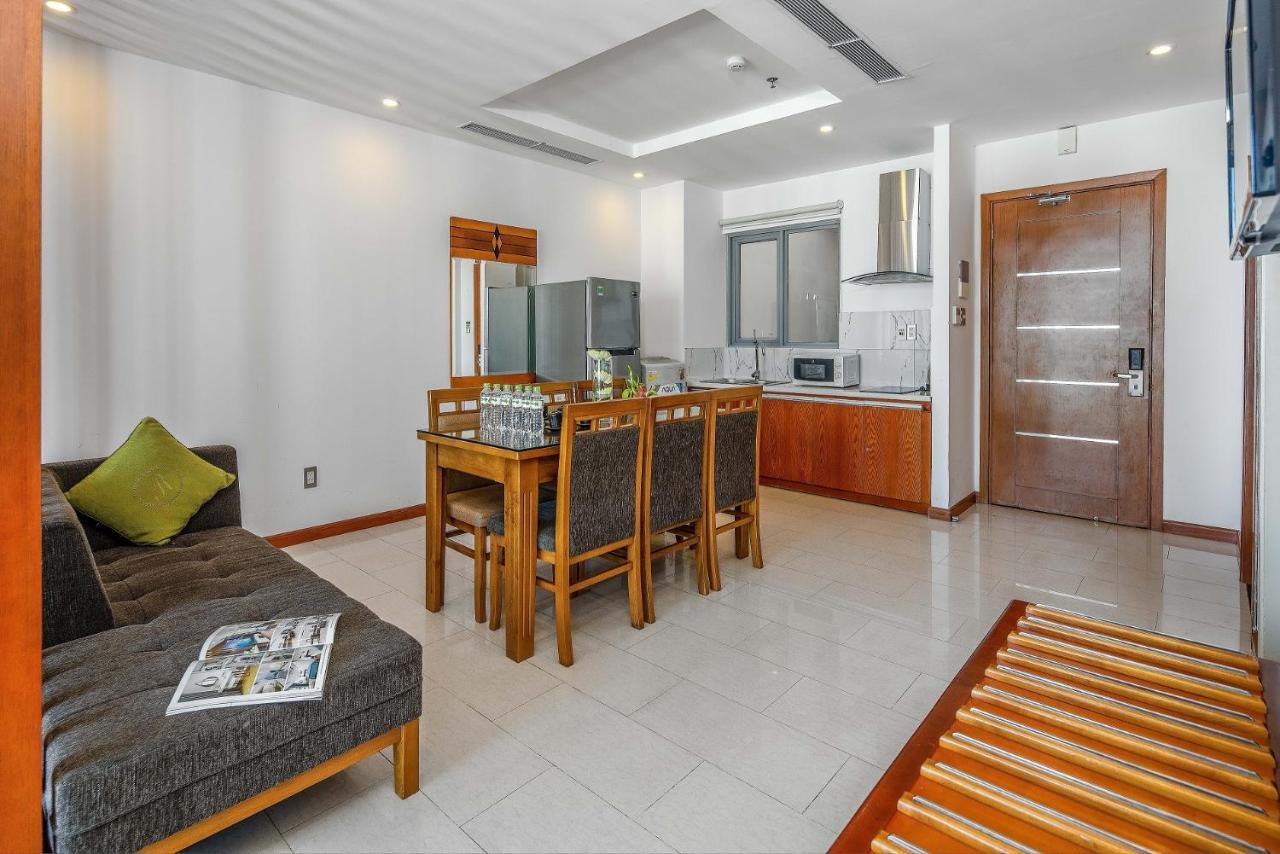 Richico Garden Beach Hotel ดานัง ภายนอก รูปภาพ